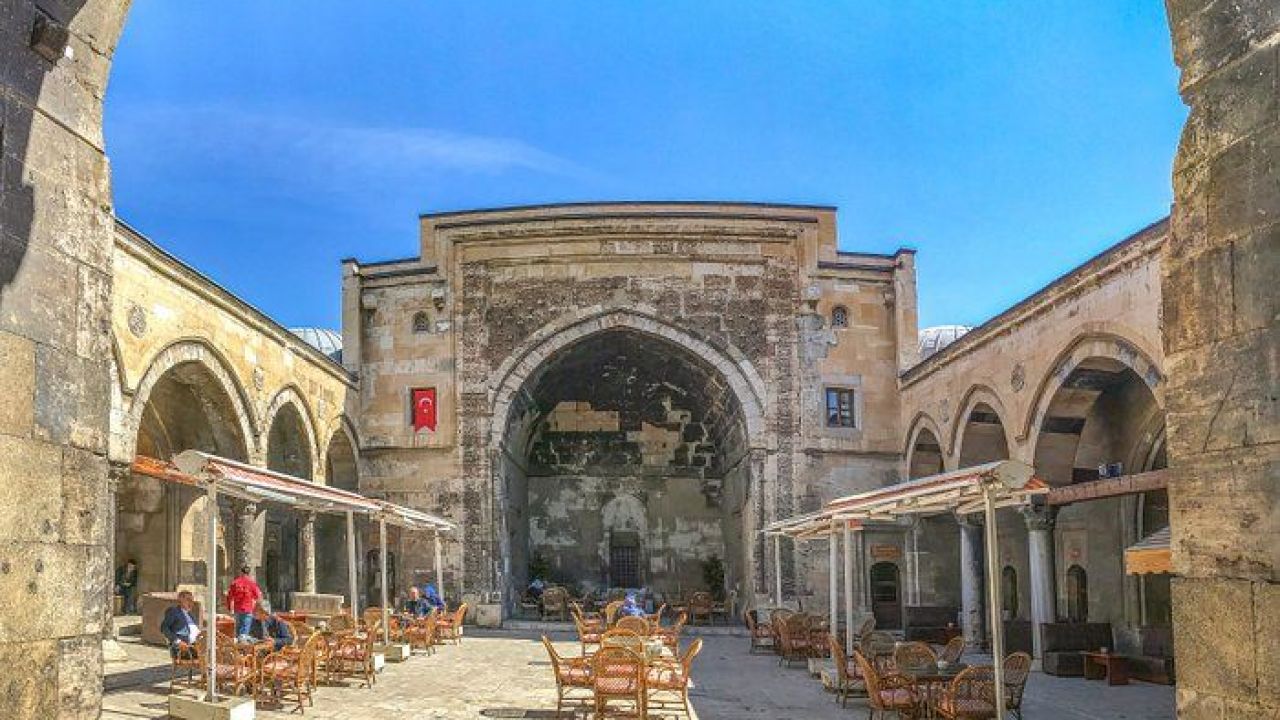 Sivas Gezilecek Tarihi Yerler 2