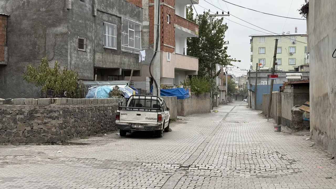 Halı Saha Çıkışı Kanlı Saldırı: Otomobile Ateş Açıldı 1