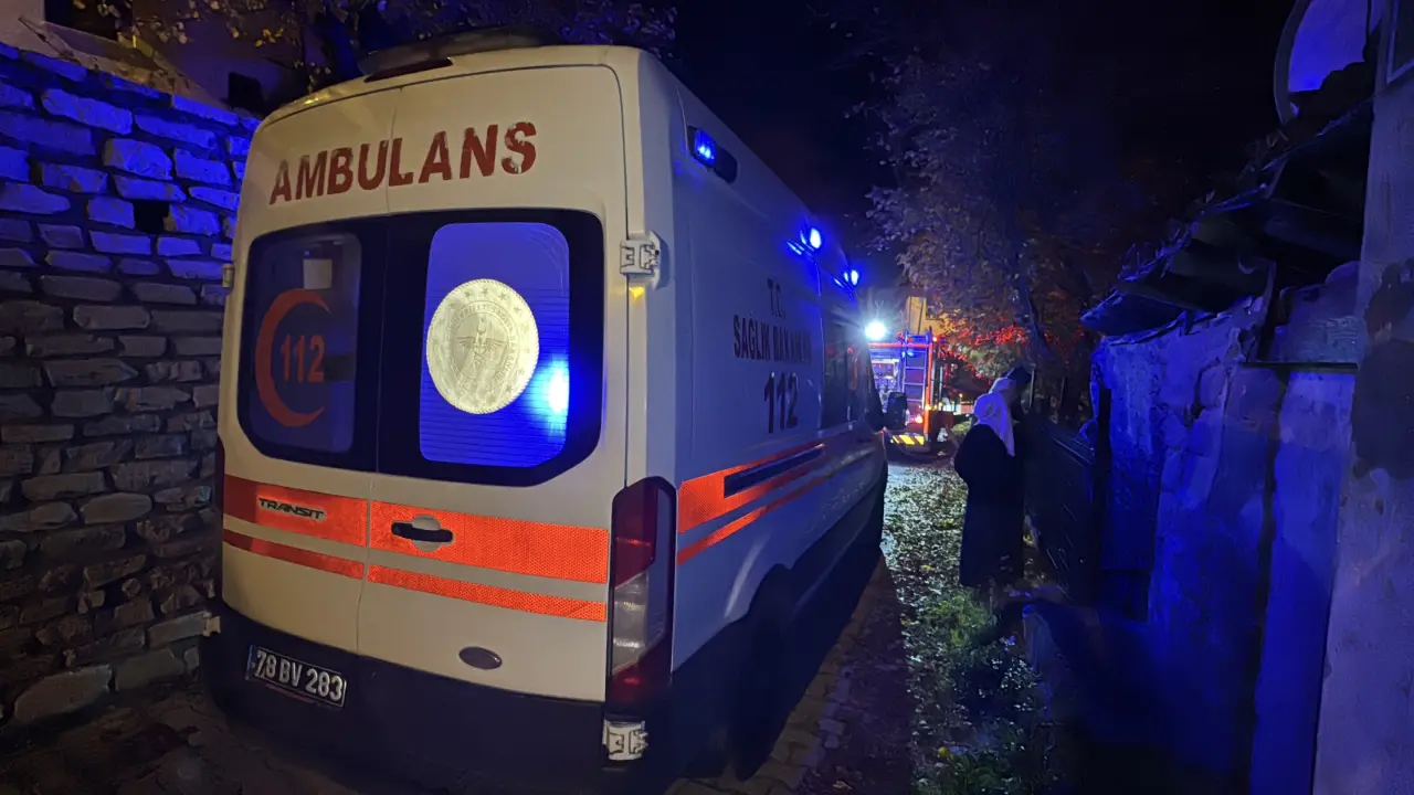 Safranbolu’da 150 yıllık konakta korku dolu anlar! Alevler bir anda yükseldi 5