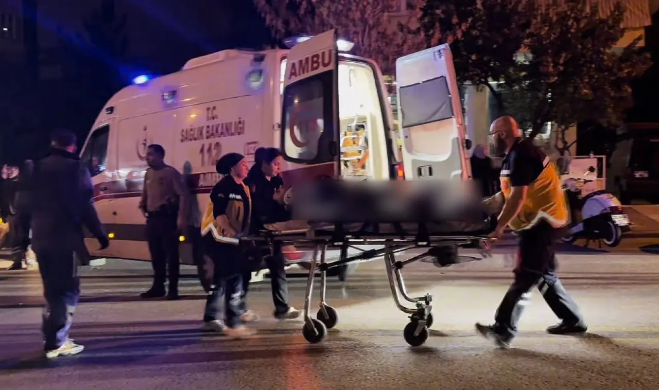 Kontrolsüz çıkış faciaya neden oluyordu: Otomobil ile motosiklet çarpıştı 4