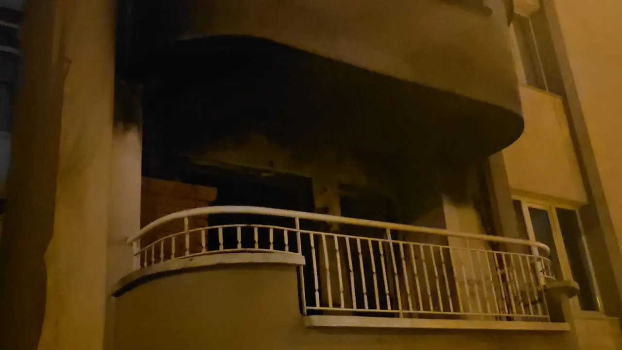 Kütahya’da gece yarısı faciası! Alevler apartmanı sardı 2