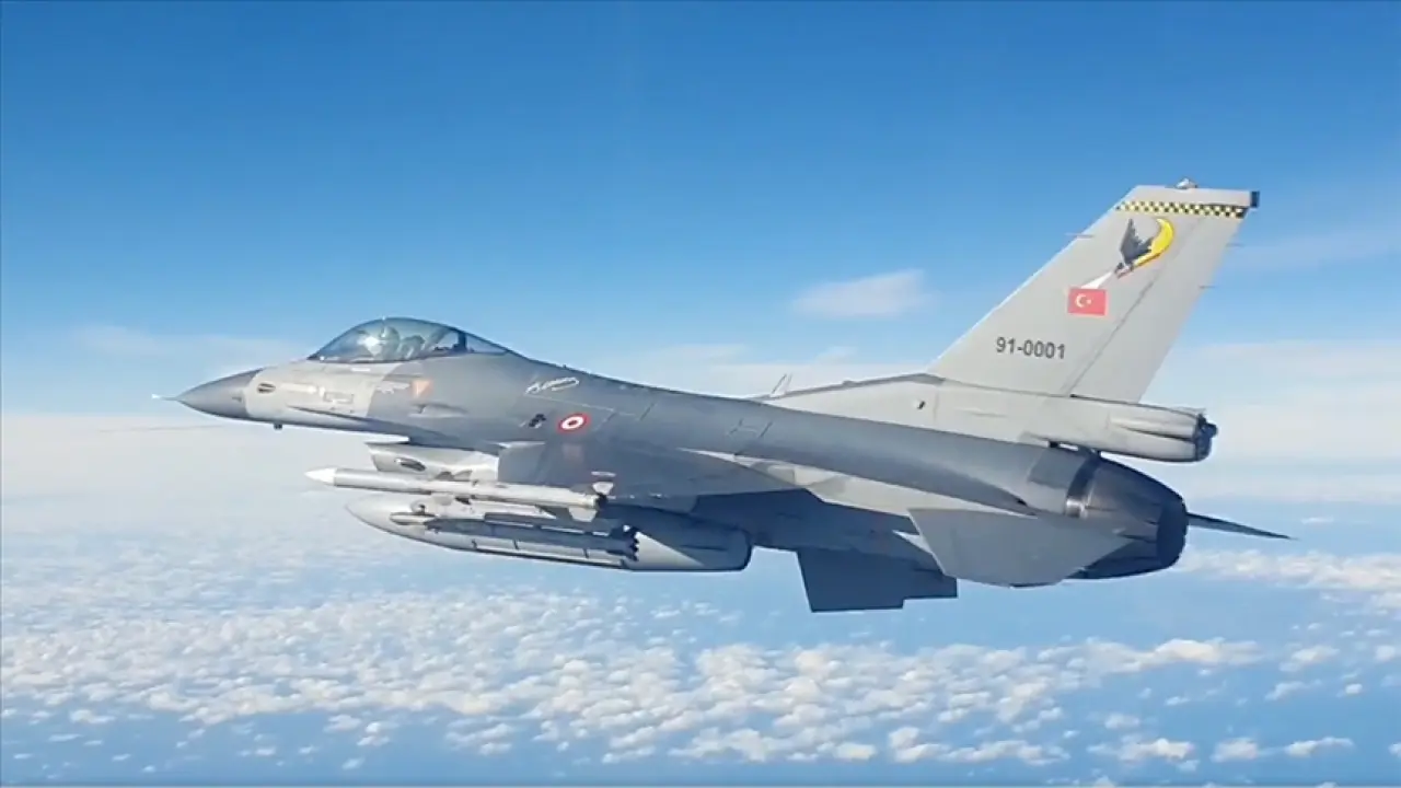 Türkiye'nin Kaç Tane Savaş Uçağı Var? İşte Cevabı... 5