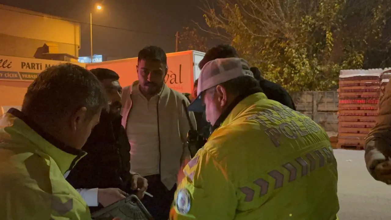 Kayseri’de trafik terörü! 'Cinayet mi işledik?' diyerek kendilerini savundular 1