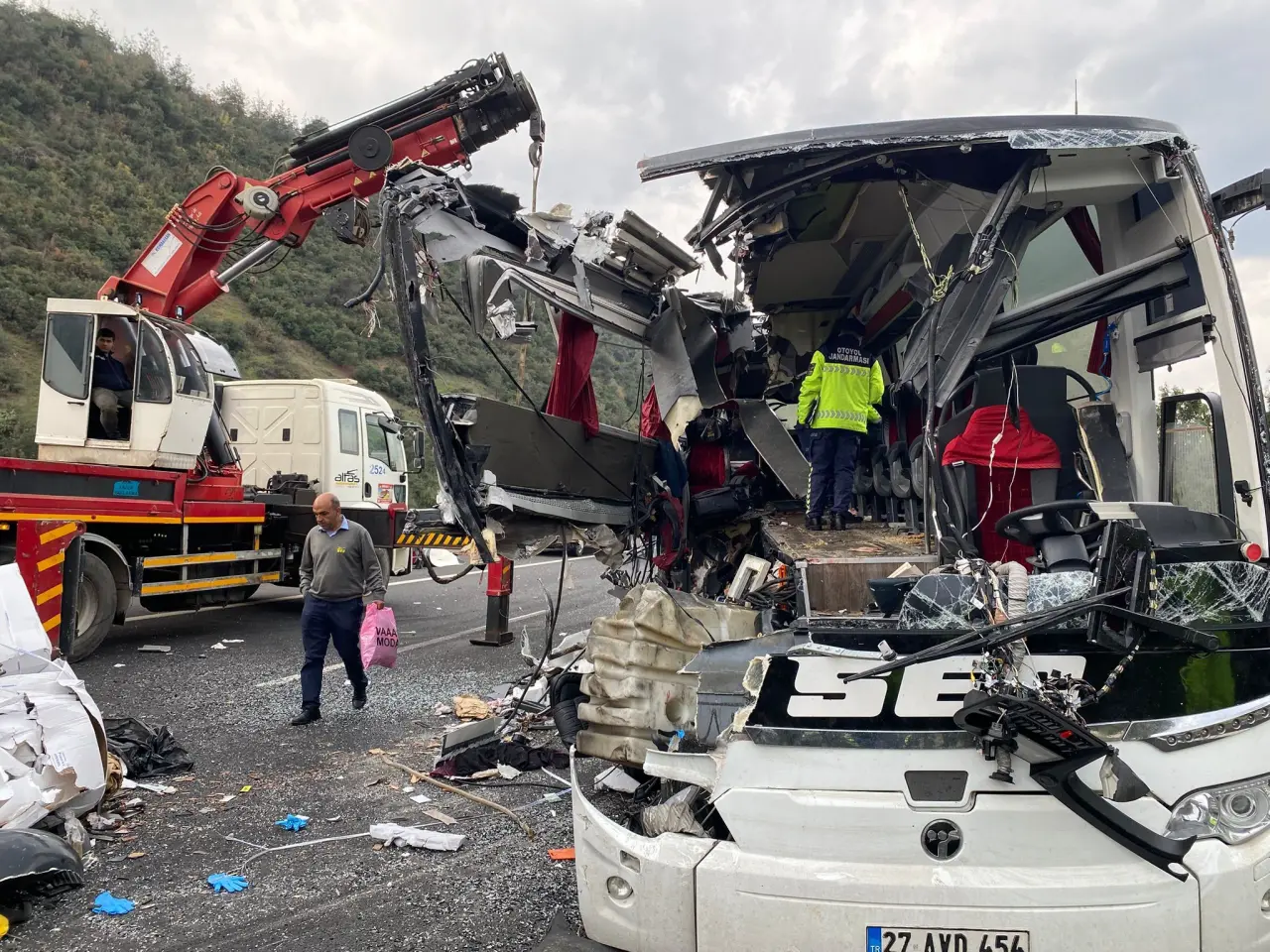 Osmaniye’de katliam gibi kaza! 6 ölü, 11 yaralı 2