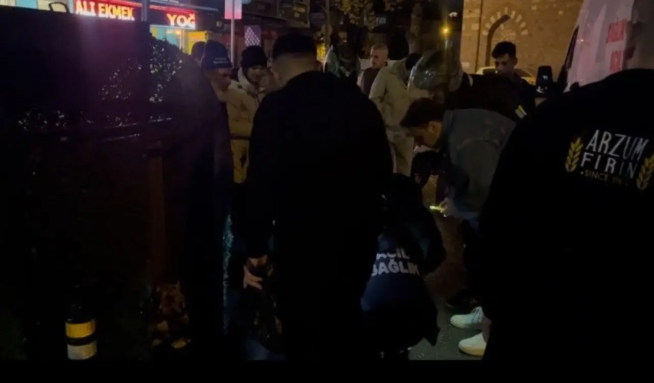 Yağışlı hava felaketi getirdi: Bariyerlere feci şekilde çarptı! 4