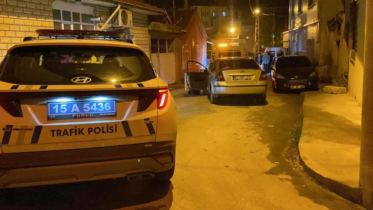 Burdur’da alkollü sürücü polislere zor anlar yaşattı! “Öldürüyorsanız öldürün” 3