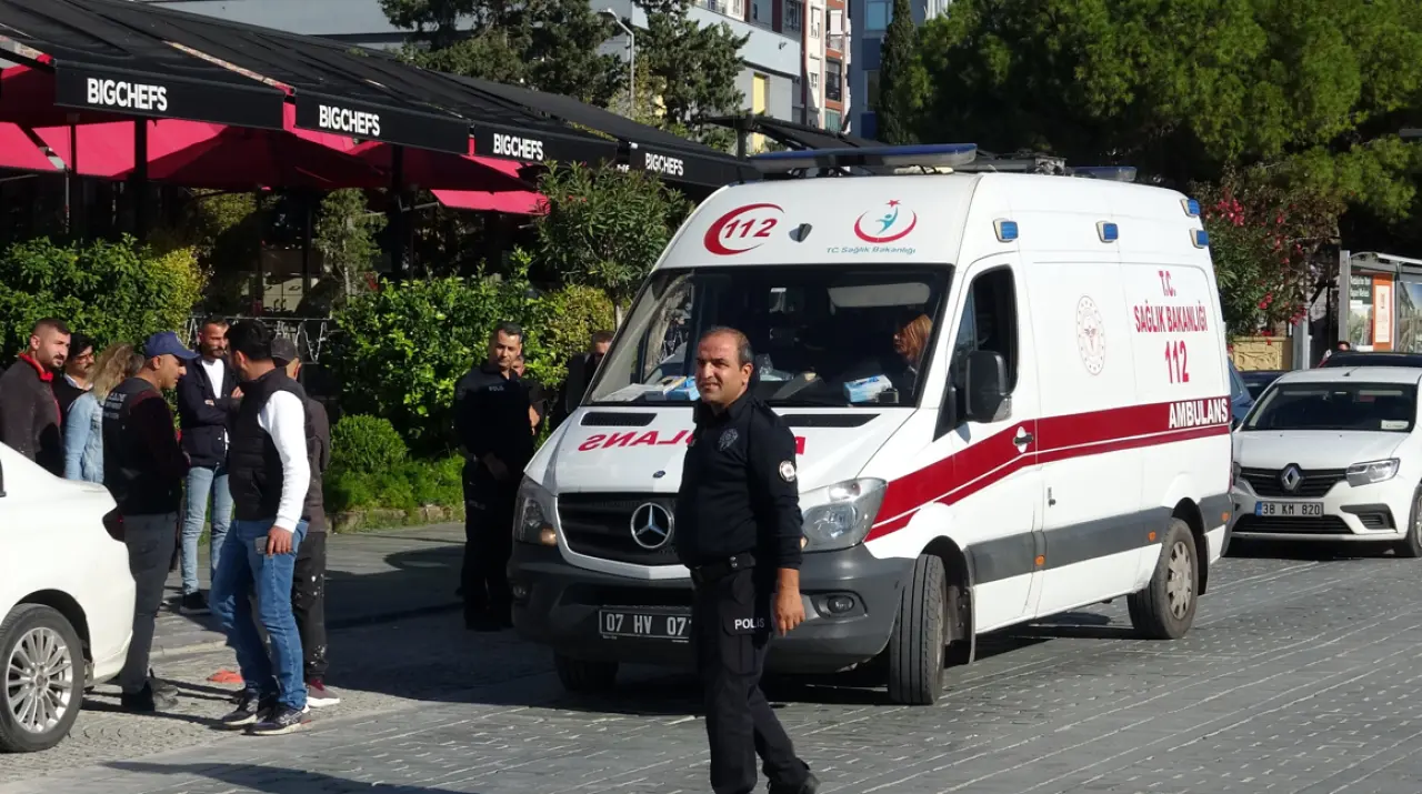 Antalya’da inşaat faciası! 5. kattan 2. kata çakılan işçi ağır yaralı 8