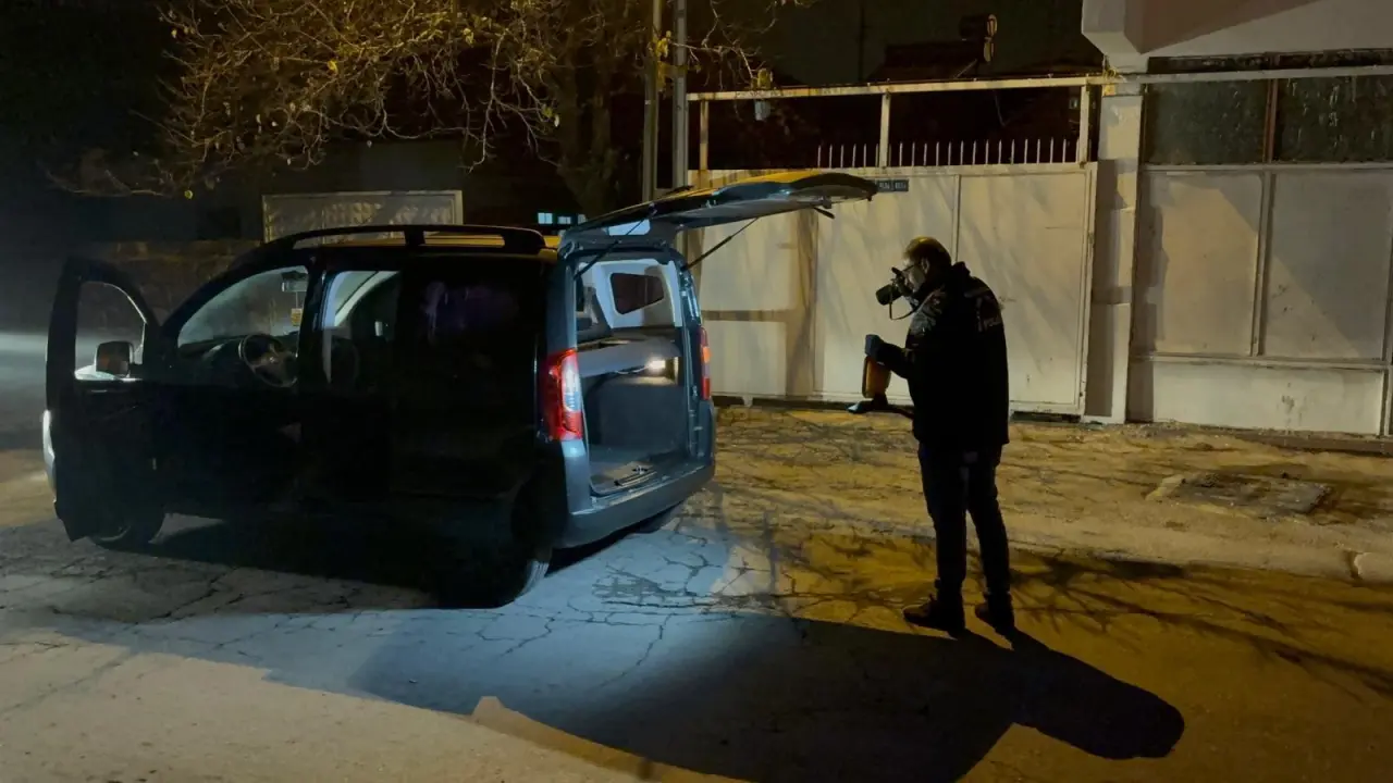 Cami yanında bıçaklı kavga! Babadan '1 hafta sonra asker' tepkisi 3