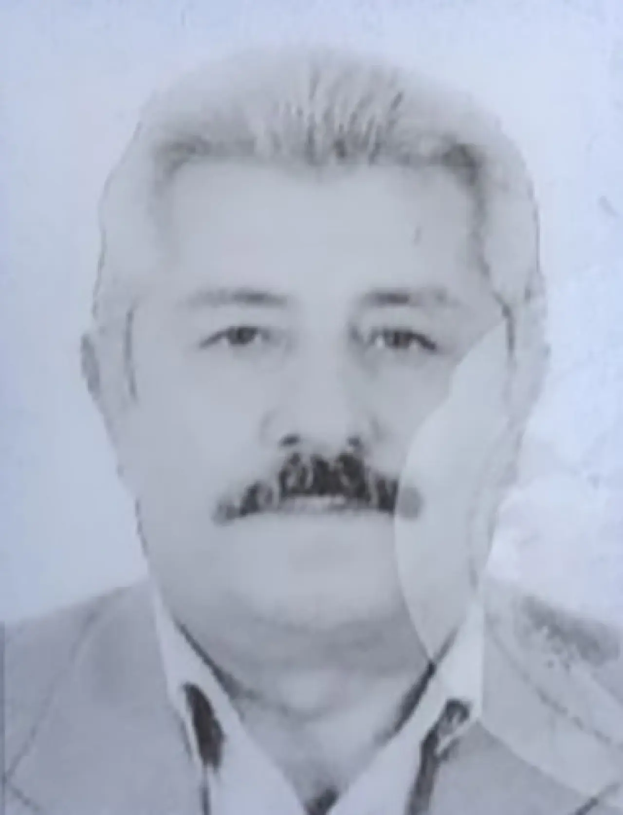 Sakarya'da şüpheli ölüm! 3 çocuk babası evinde ölü bulundu 4