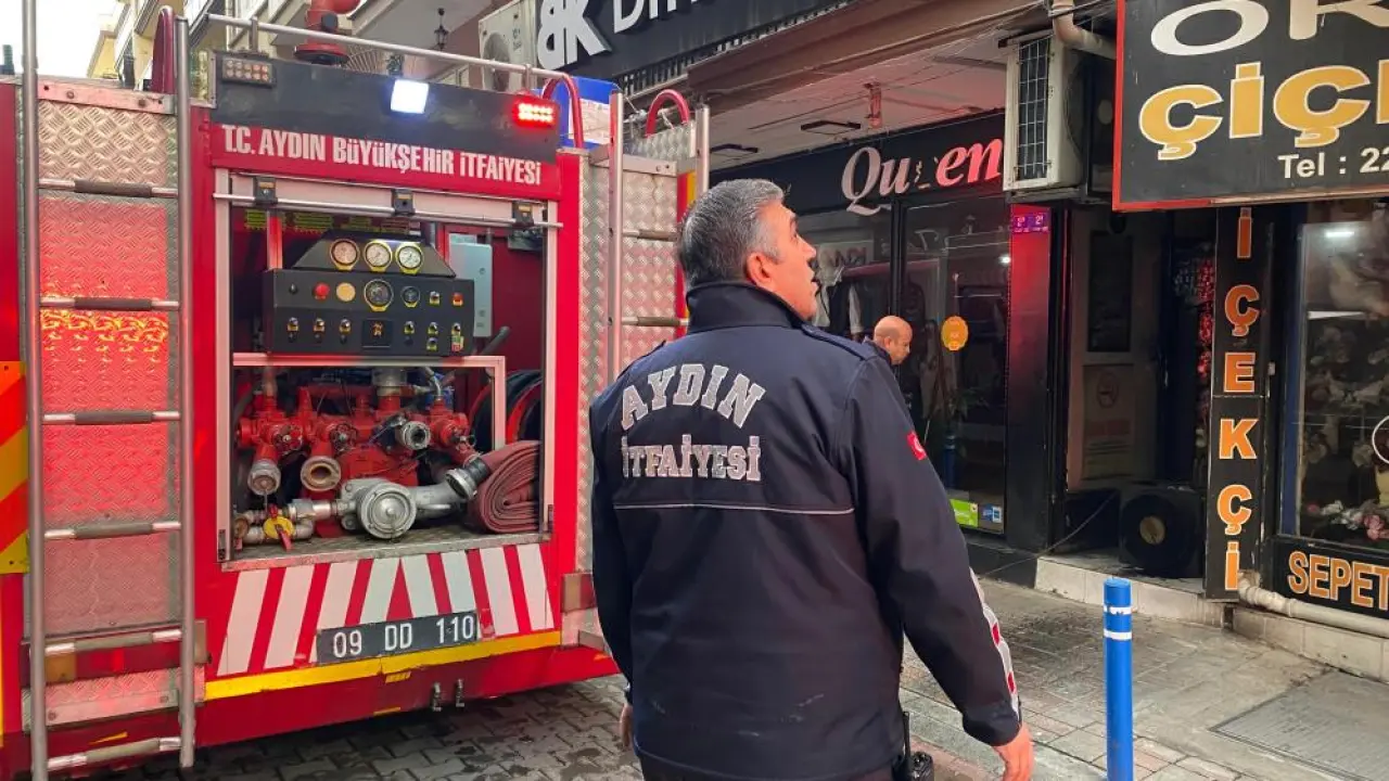 Çiçek kokuları yerini duman kokularına bıraktı! Ekipler seferber oldu 1