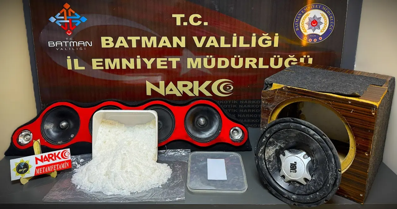Şeytanın bile aklına gelmezdi: Ses sisteminden zehir fışkırdı! 7