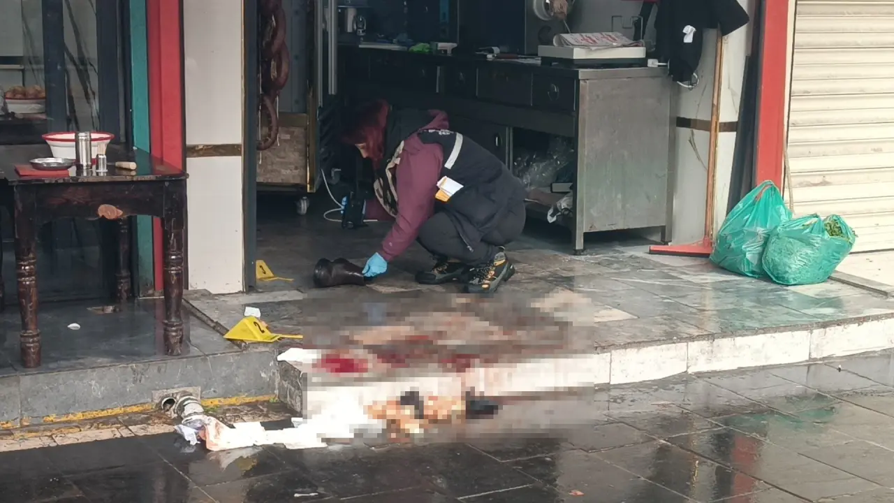 Sosyal medya fenomeni kasap, silahlı saldırıya uğradı! 1