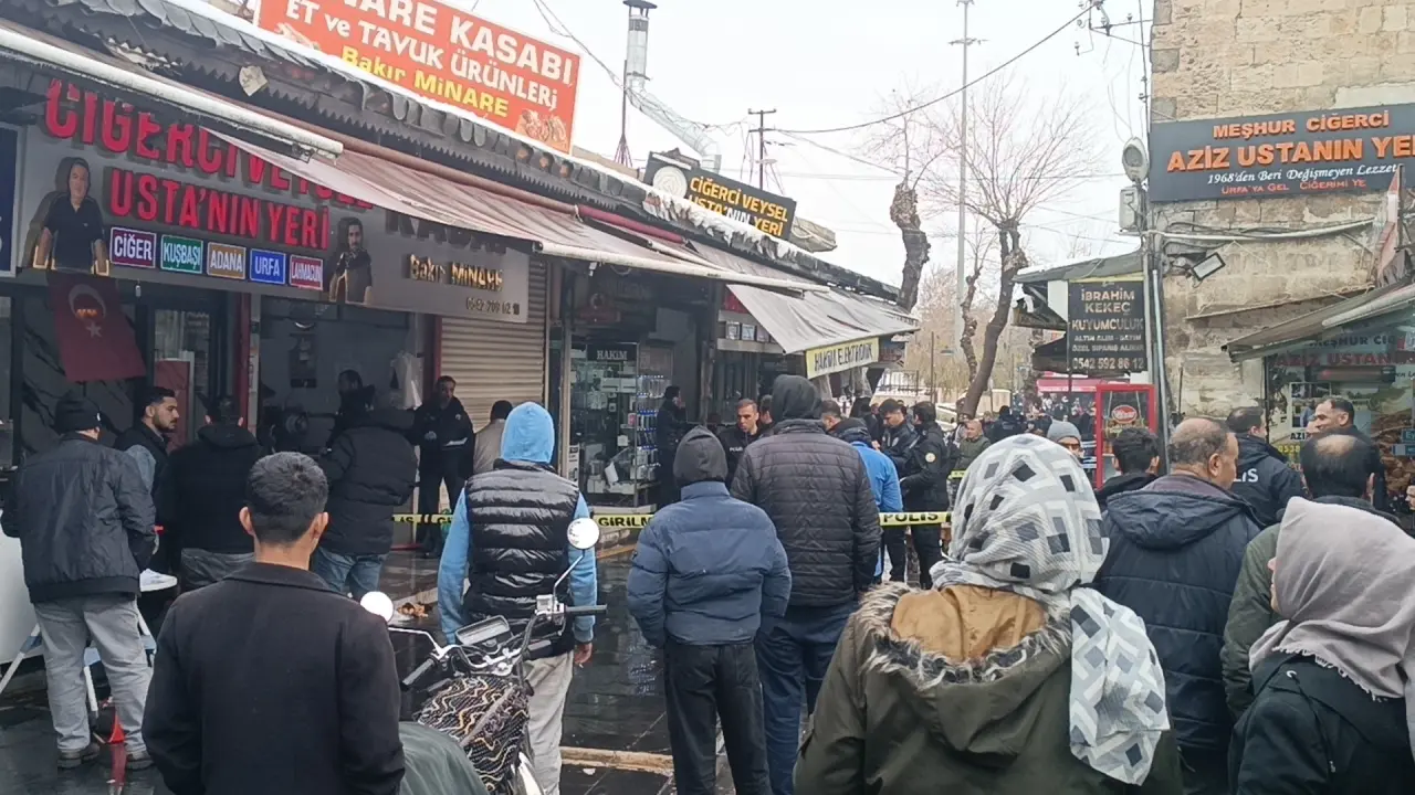 Sosyal medya fenomeni kasap, silahlı saldırıya uğradı! 6