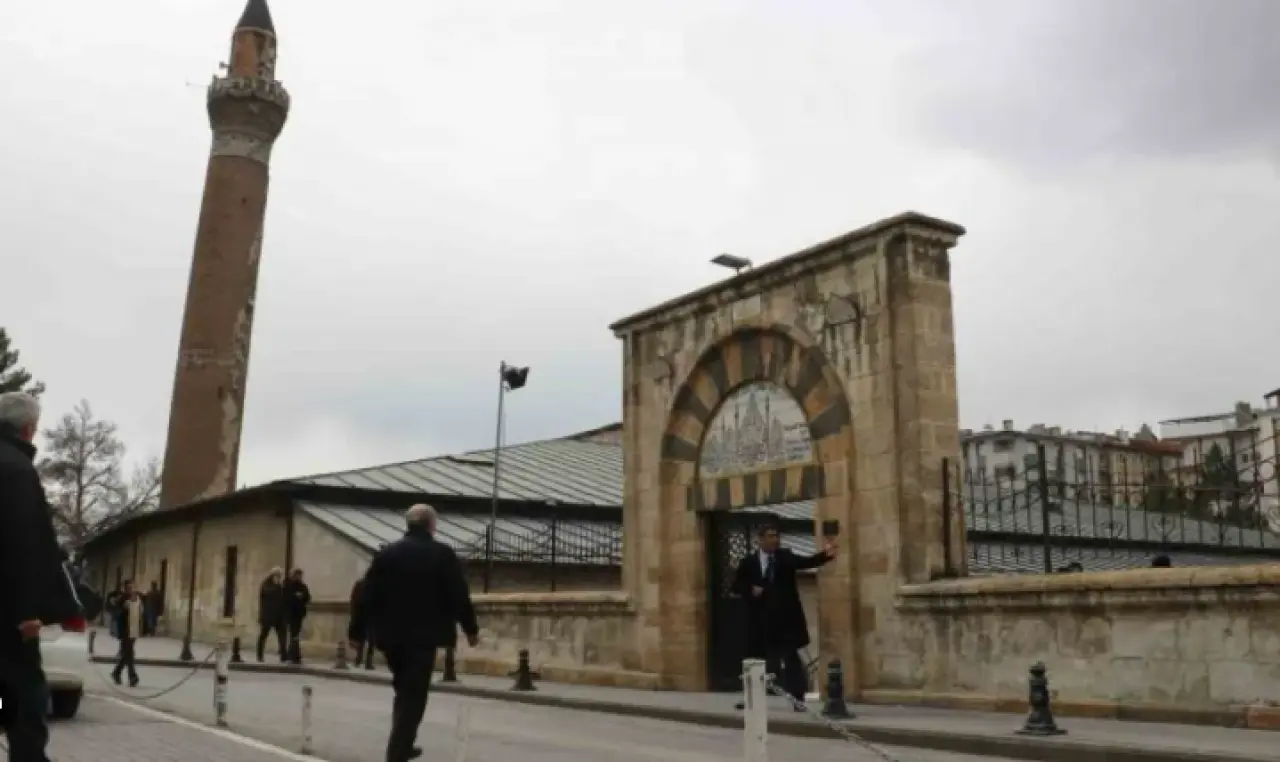 Ramazan’da Sivas’ta Ziyaret Edilecek Camiler 5