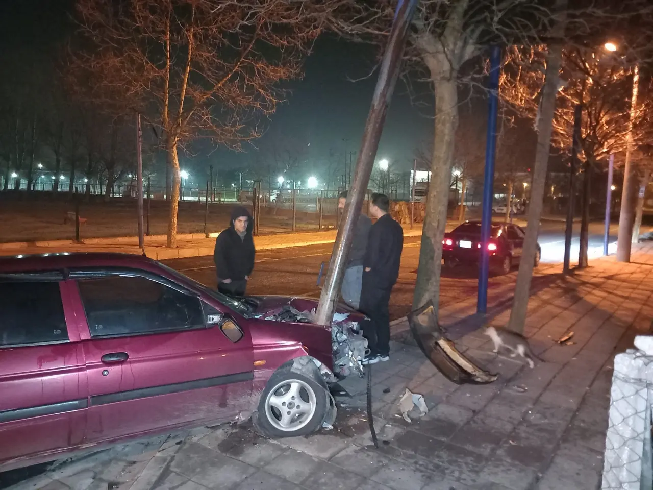 Çorlu’da gece yarısı şok kaza! Sürücü aracı bırakıp kaçtı 2