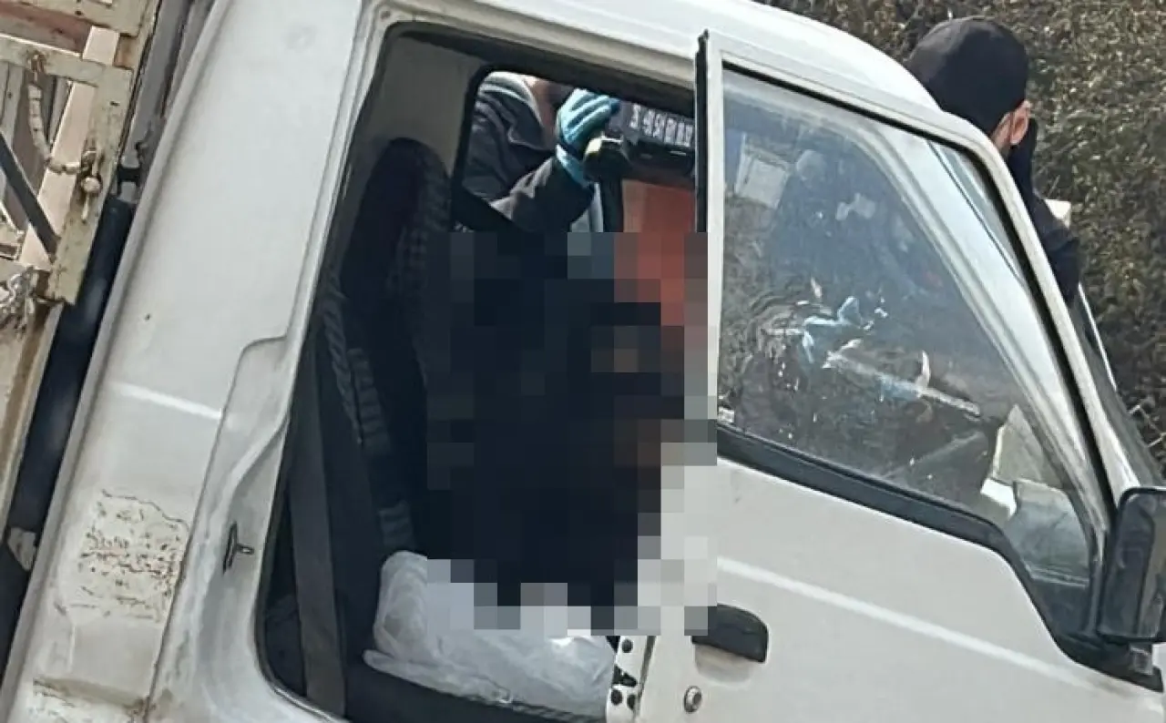 Park halindeki araçta ölüm! Bilecik’te öğretmen hayatını kaybetti 1
