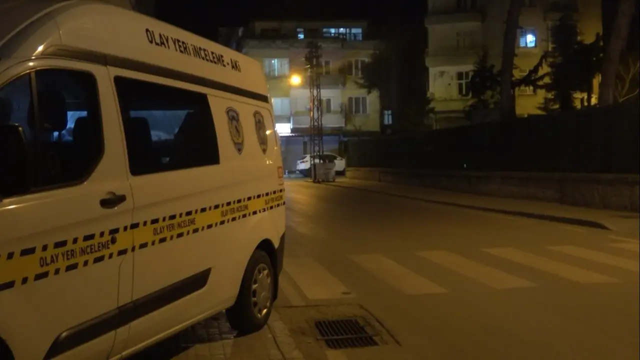 Sokak ortasında dehşet! Bafra’da bıçaklı kavga kanlı bitti 1