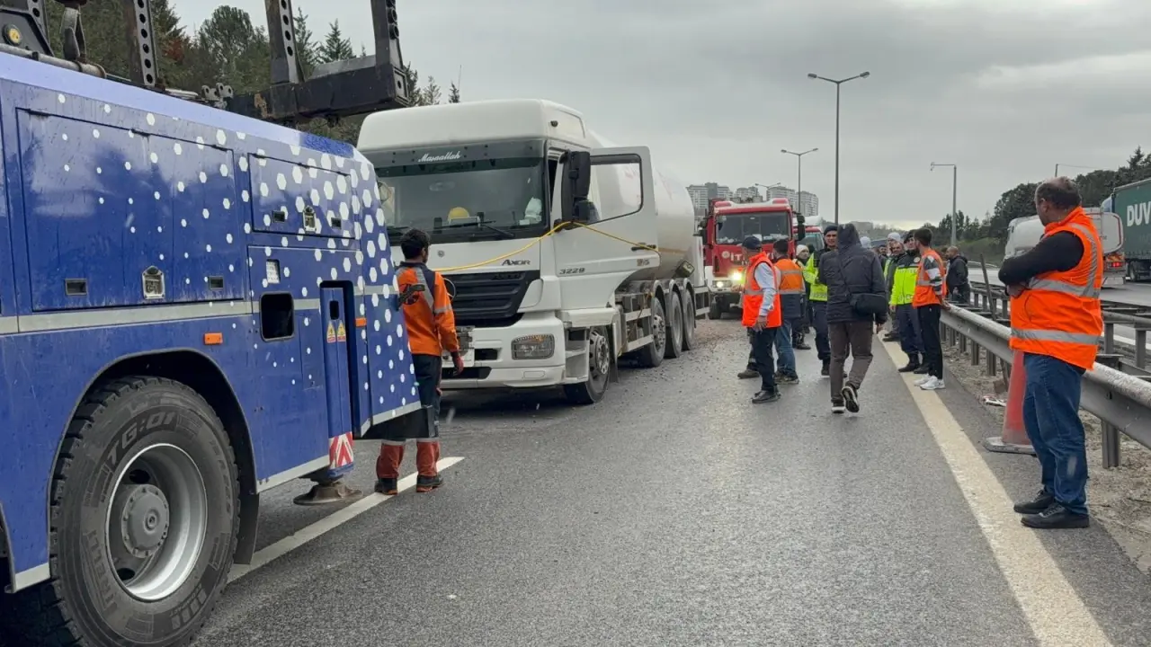 TEM’de feci zincirleme kaza: 2 ölü, Ankara yolu kapandı 3