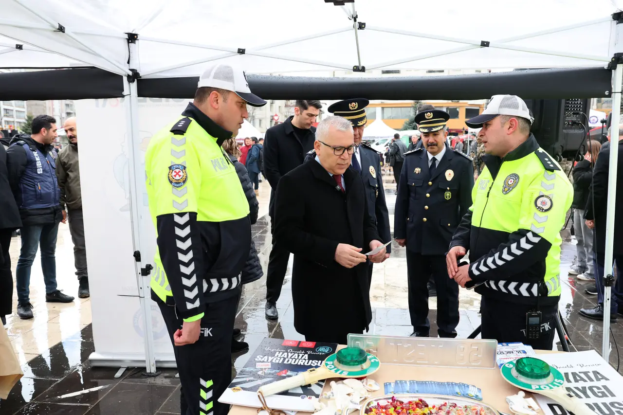 Türk Polis Teşkilatı’nın 181. Yılı Sivas’ta Etkinliklerle Kutlandı 6