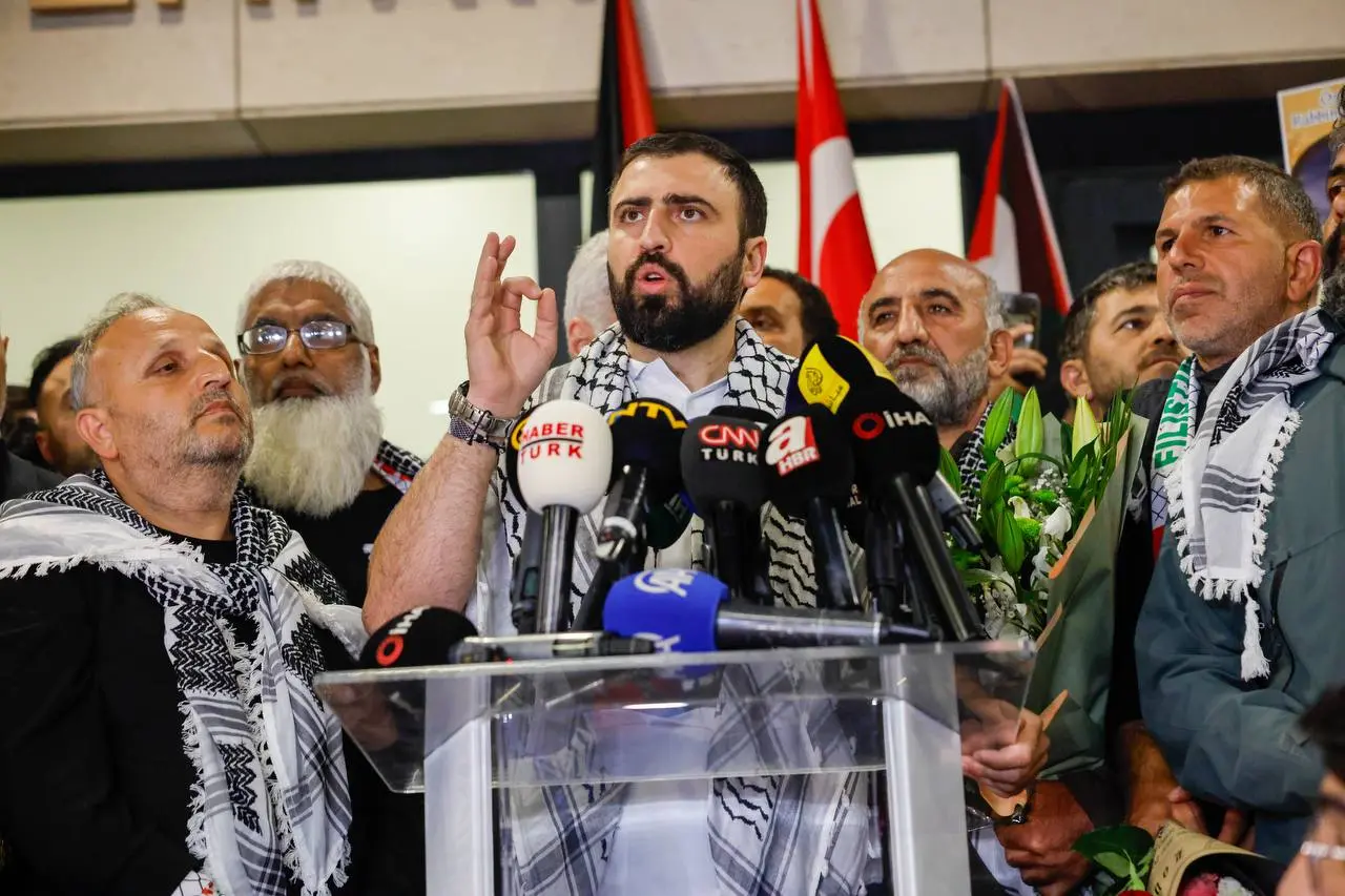 İsrail’in alıkoyduğu filo aktivistleri İstanbul’da konuştu 6
