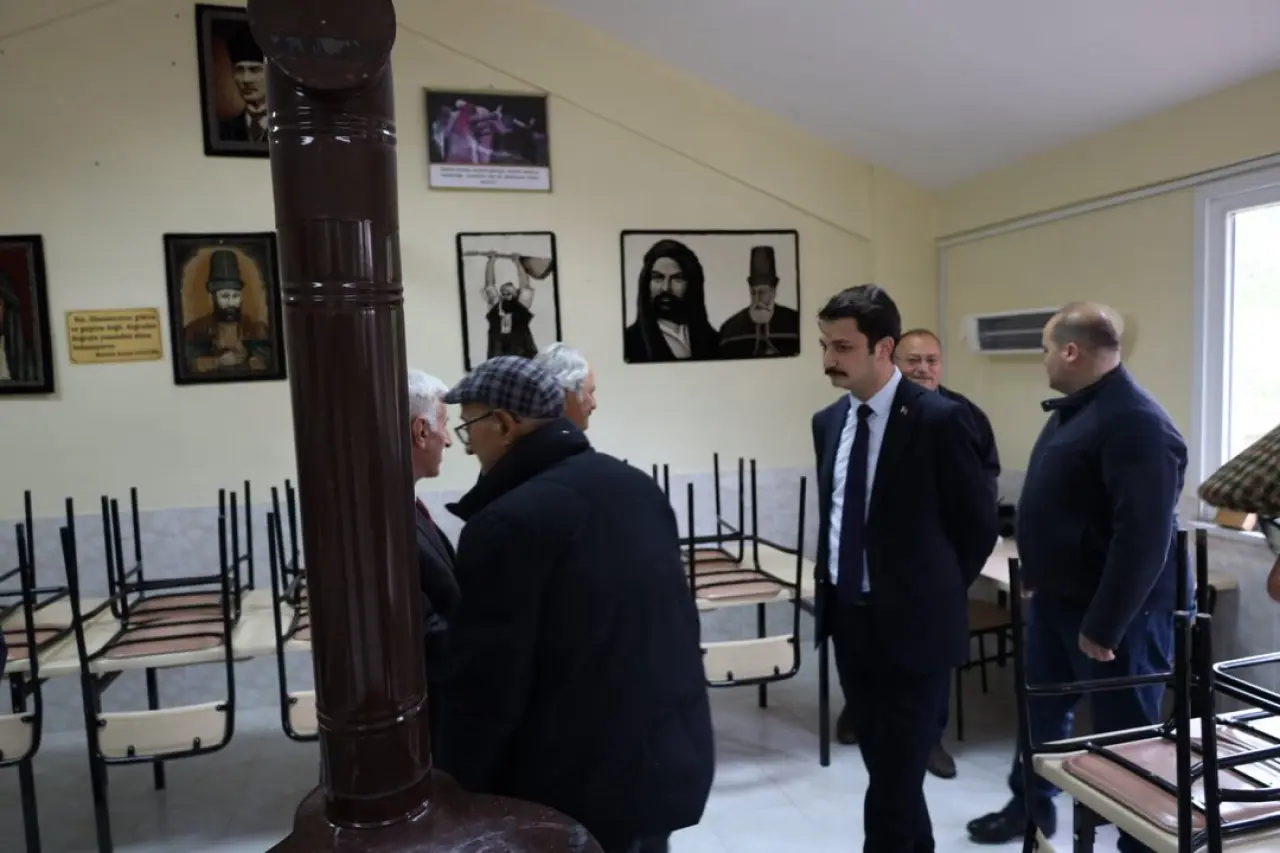 Kaymakam Kukuş’tan Yeşilyurt Köyü’ne Ziyaret: Ustalık, Kültür ve Vatandaş Buluşması 5