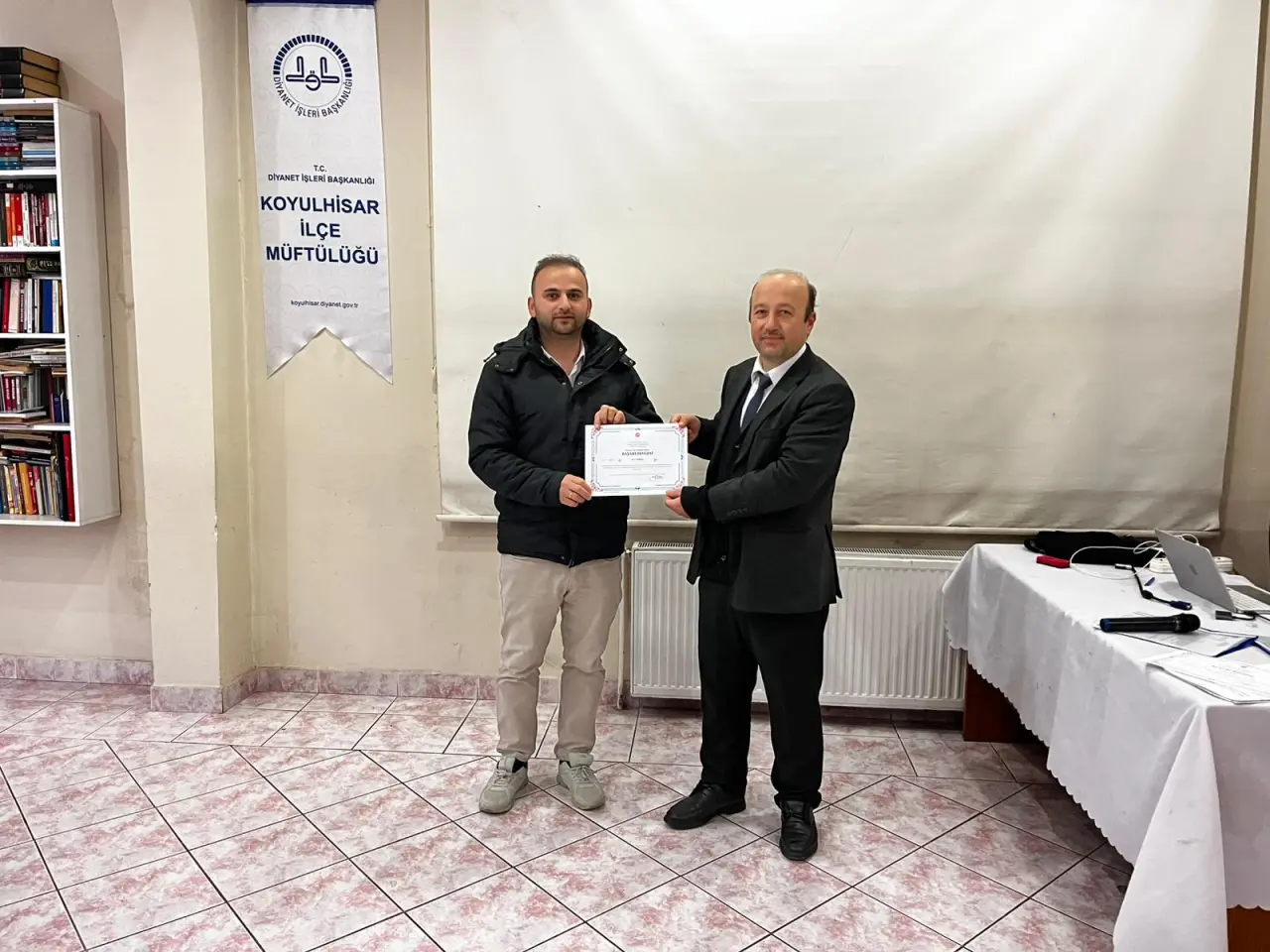 Koyulhisar’da Ezanı Güzel Okuma Kursu Tamamlandı 3