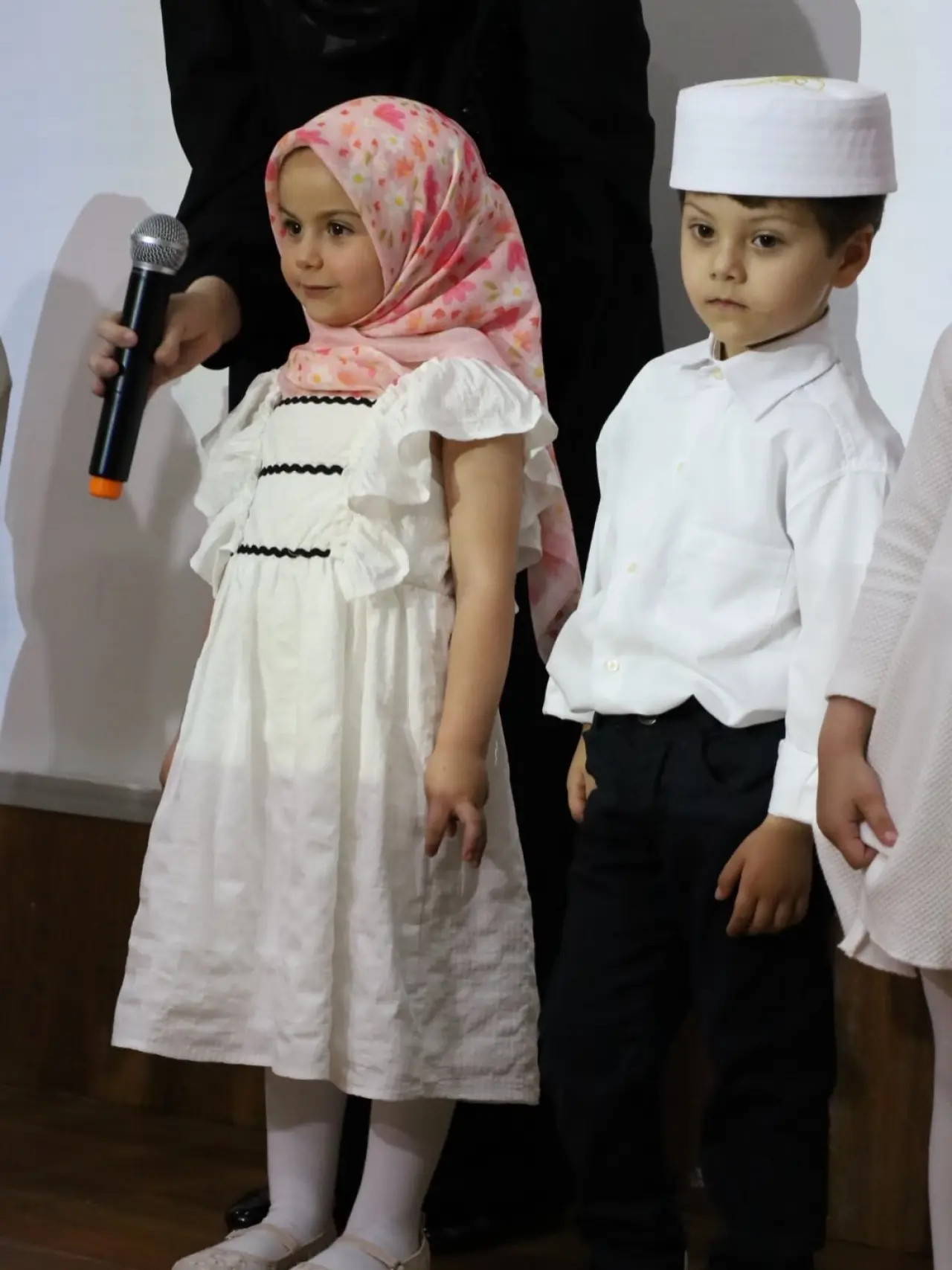 Koyulhisar'da Miniklerin Kur'an Sevinci: Yıl Sonu Programı Yapıldı 4