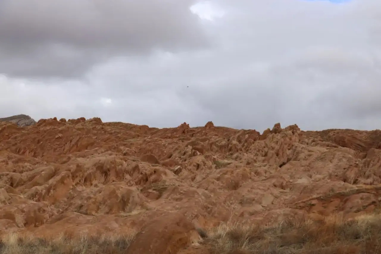 Sivas’ta Mars’ı Andıran Doğal Güzellikler Keşfediliyor 2
