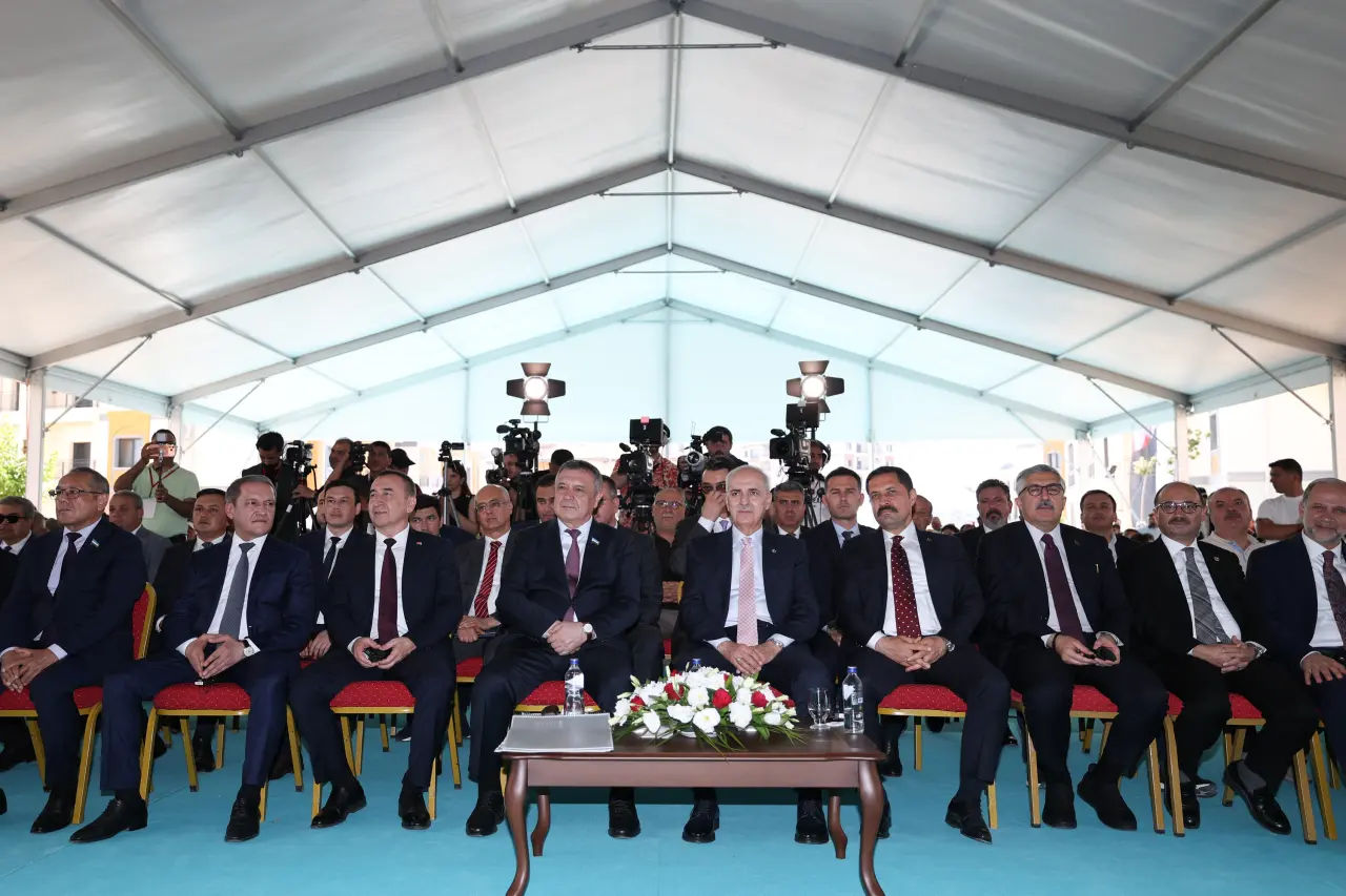 Kurtulmuş’tan Dikkat Çeken Mesaj: “Bu Mahalle Kıyamete Kadar Yaşayacak!” 3
