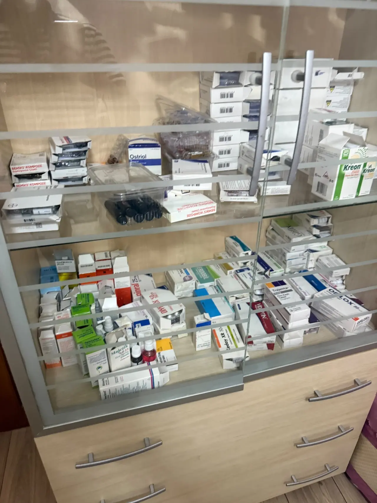 Evini Muayenehane Yapmıştı: Sahte Doktor Operasyonla Yakalandı! 2