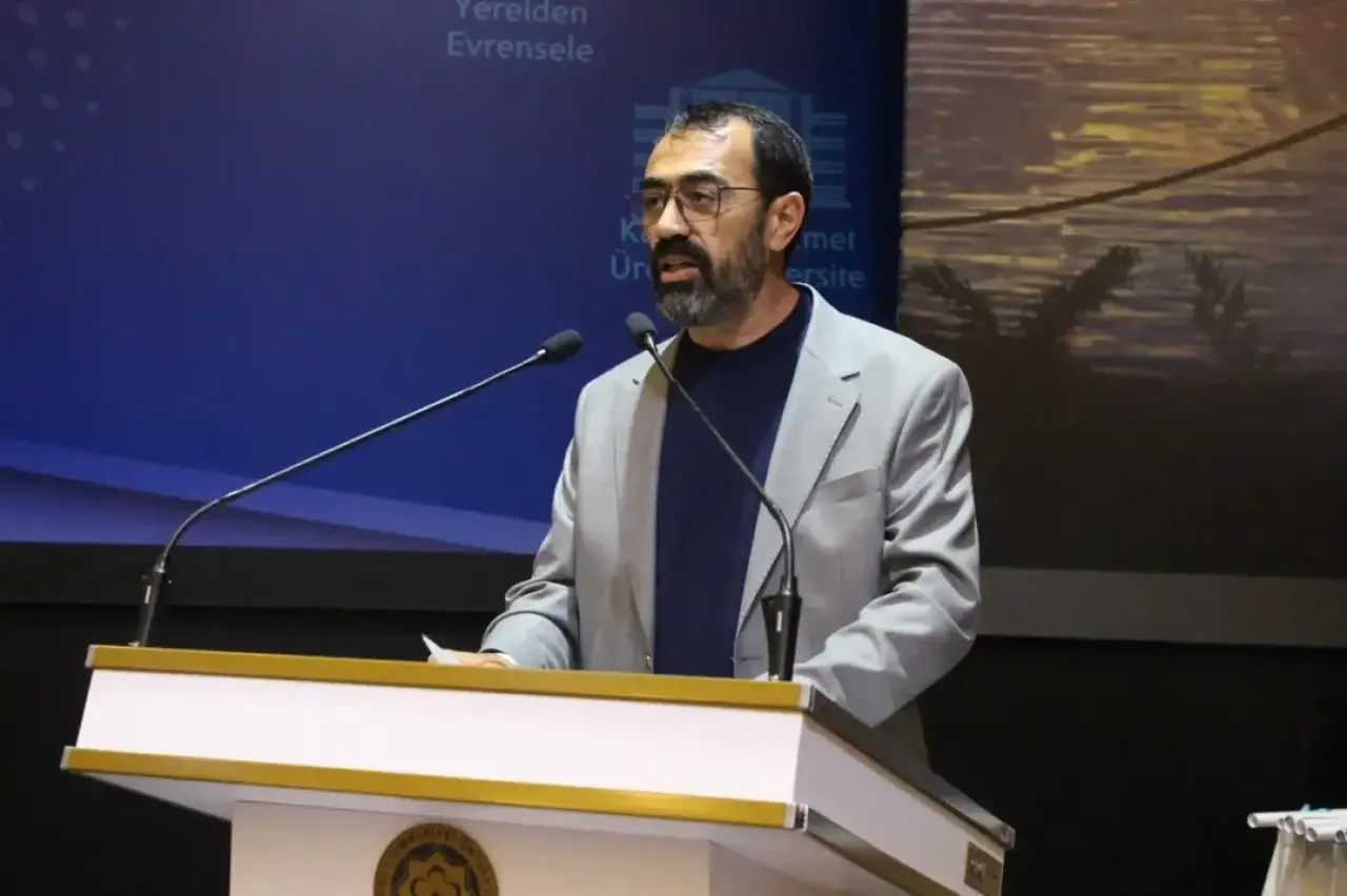Sivas’ta uluslararası öğrenciler için mezuniyet programı düzenlendi 1