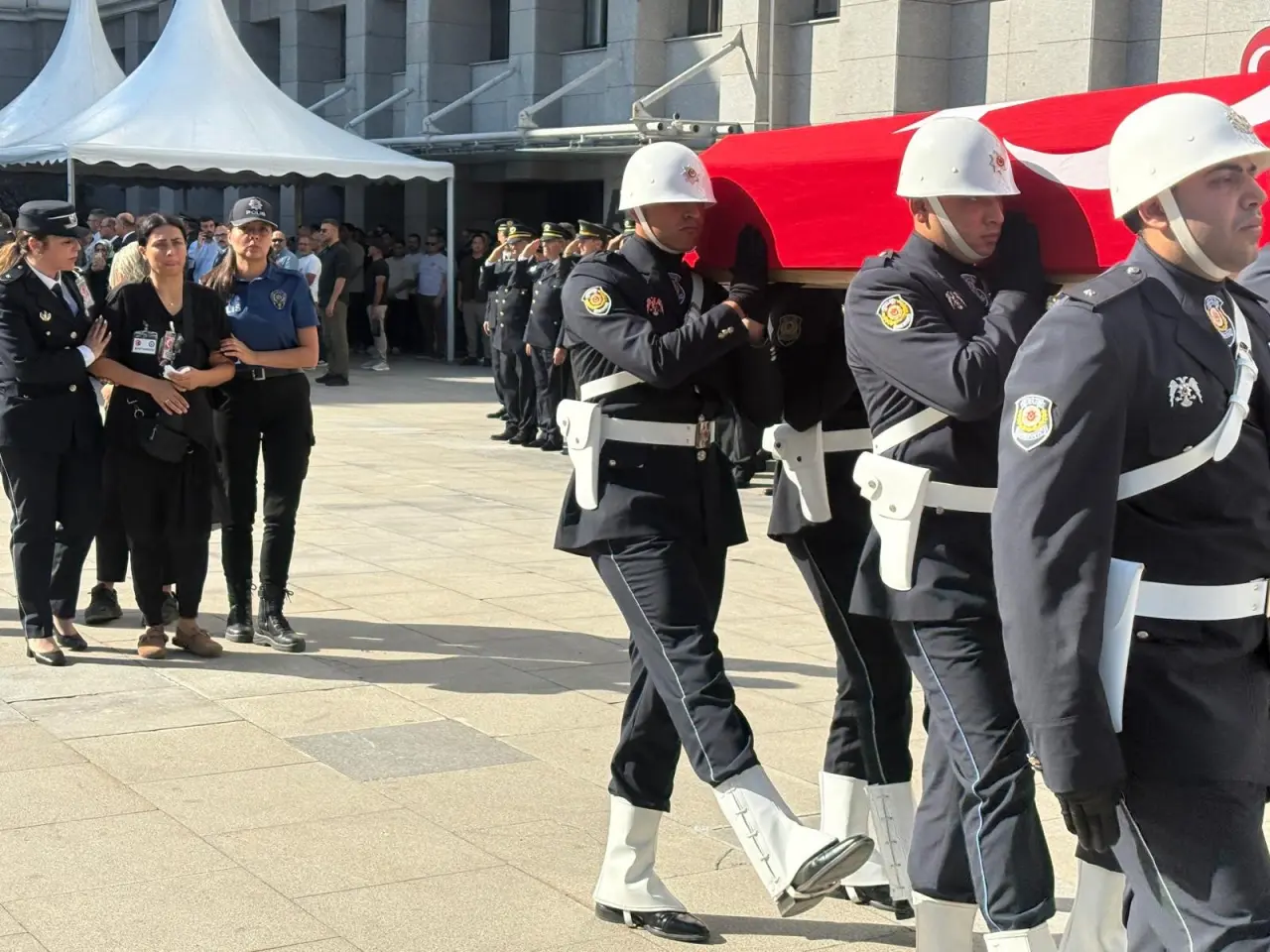 Şehit Polis Melih Kaygusuz İçin İstanbul Emniyet Müdürlüğü'nde Duygu Dolu Tören 4